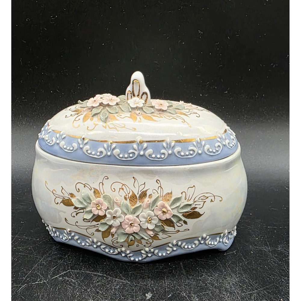 Handcrafted Kislovodsk Porcelain‎ Fenix Floral Lidded Trinket Box Applied Flower